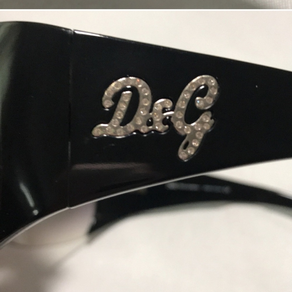 Dolce and Gabbana Black and sliver with Swarovski crystal's sunglasses π - Picture 3 of 11